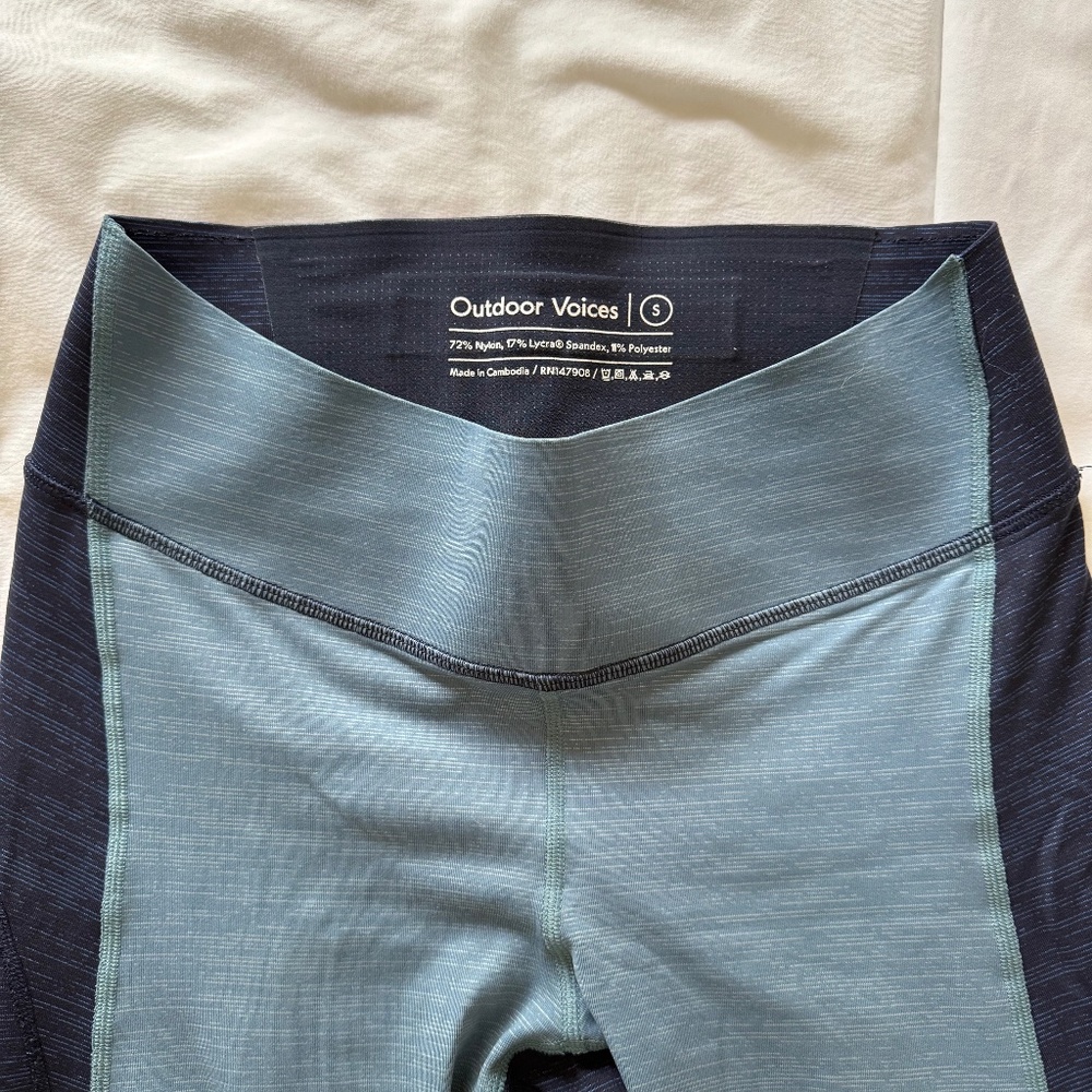 Outdoor Voices Tri-tone TechSweat Workout Activewear Leggings (Small)